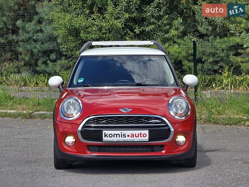 Хэтчбек MINI Cooper 2016 в Хмельницком