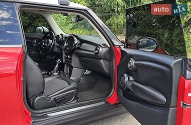 Хэтчбек MINI Cooper 2016 в Хмельницком