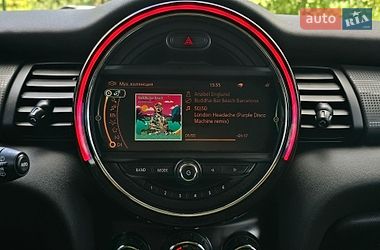 Хэтчбек MINI Cooper 2016 в Хмельницком