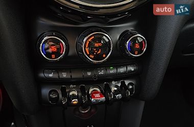 Хэтчбек MINI Cooper 2016 в Хмельницком