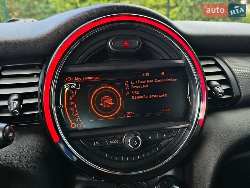 Хэтчбек MINI Cooper 2016 в Хмельницком