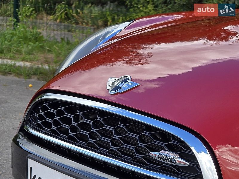 Хэтчбек MINI Cooper 2016 в Хмельницком