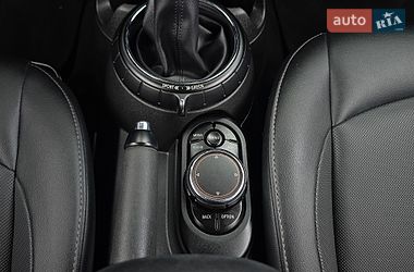 Хэтчбек MINI Cooper 2016 в Хмельницком
