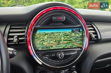 Хэтчбек MINI Cooper 2016 в Хмельницком