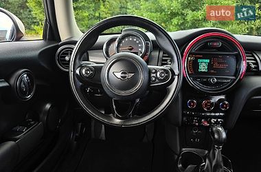 Хэтчбек MINI Cooper 2016 в Хмельницком