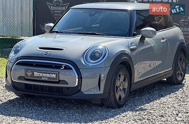 Хэтчбек MINI Cooper 2022 в Виннице