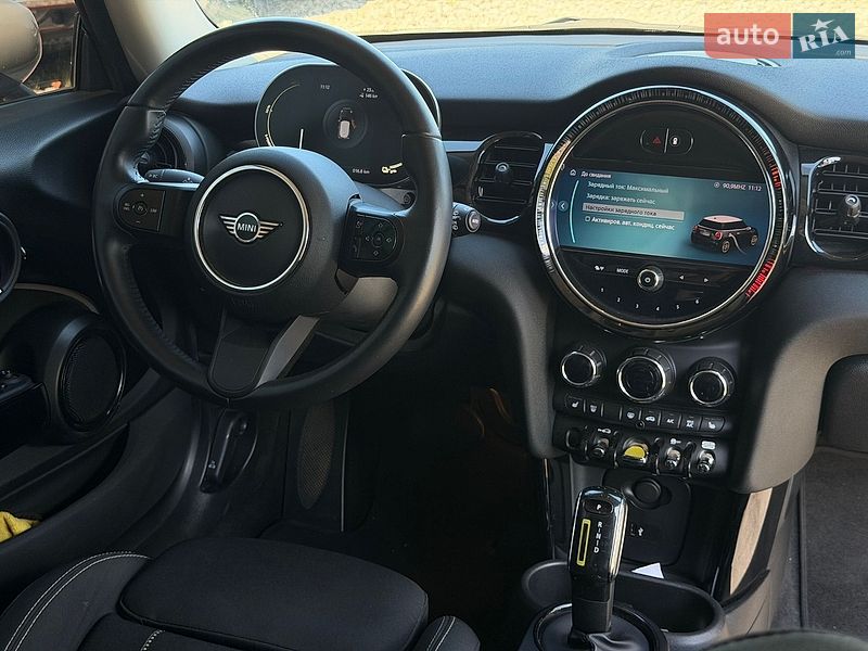 Хэтчбек MINI Cooper 2022 в Виннице