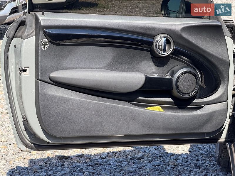 Хэтчбек MINI Cooper 2022 в Виннице