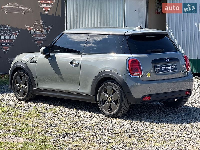 Хэтчбек MINI Cooper 2022 в Виннице