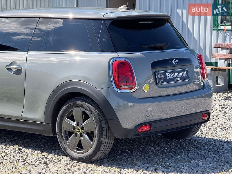 Хэтчбек MINI Cooper 2022 в Виннице