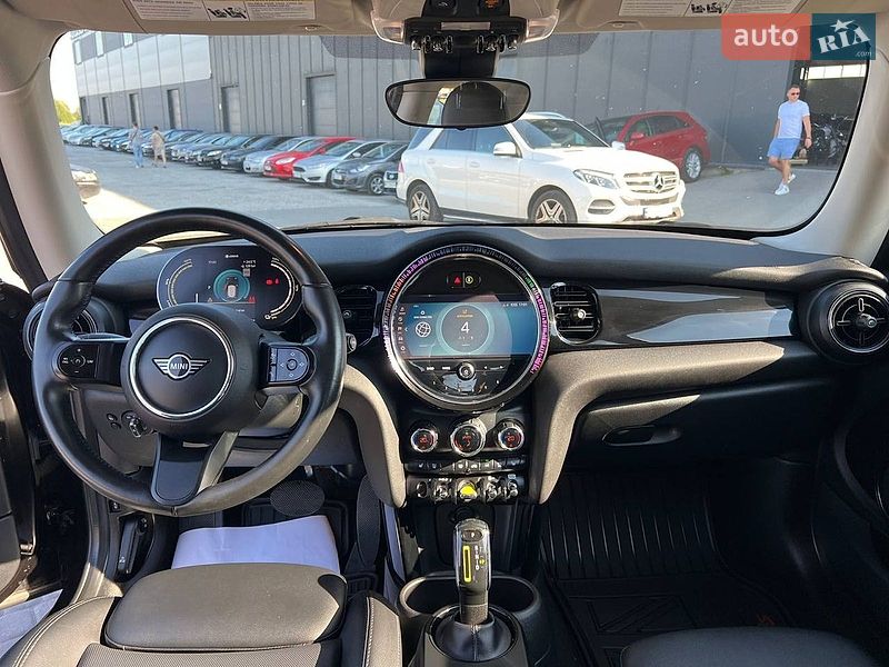 Хэтчбек MINI Cooper 2021 в Львове фото 44 Хэтчбек MINI Cooper 2021 в Львове