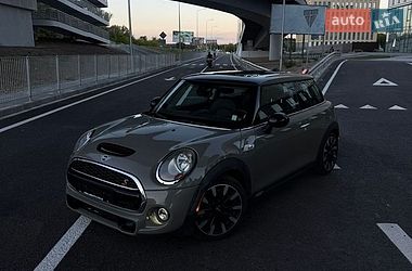 Хетчбек MINI Cooper 2018 в Івано-Франківську