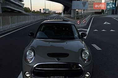 Хетчбек MINI Cooper 2018 в Івано-Франківську