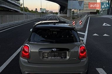 Хетчбек MINI Cooper 2018 в Івано-Франківську