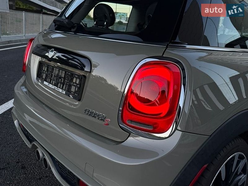 Хетчбек MINI Cooper 2018 в Івано-Франківську