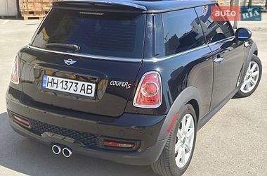 Хэтчбек MINI Cooper 2013 в Днепре