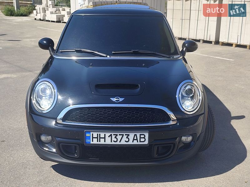 Хэтчбек MINI Cooper 2013 в Днепре