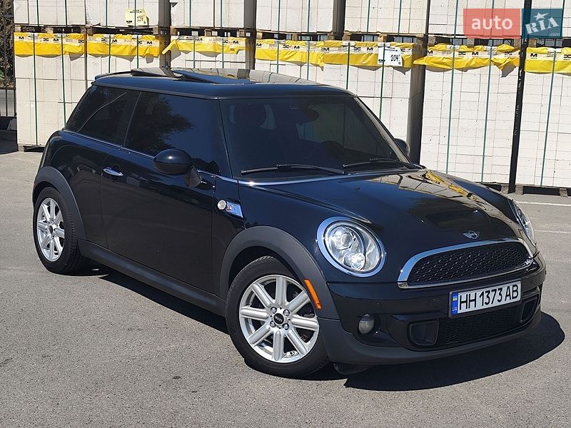 Хэтчбек MINI Cooper 2013 в Днепре