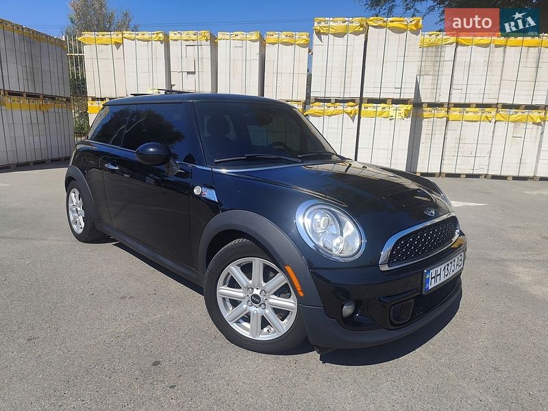 Хэтчбек MINI Cooper 2013 в Днепре