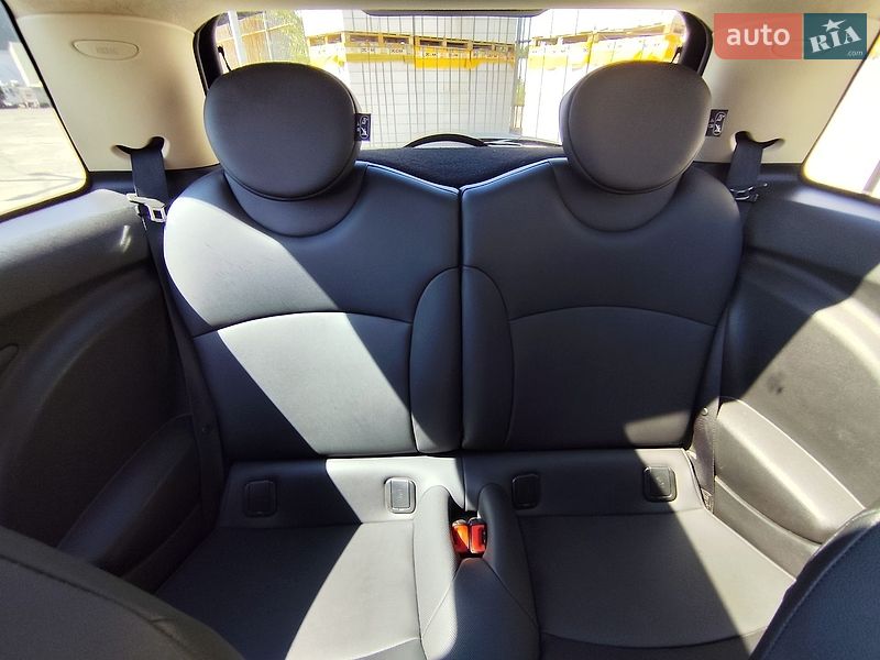 Хэтчбек MINI Cooper 2013 в Днепре