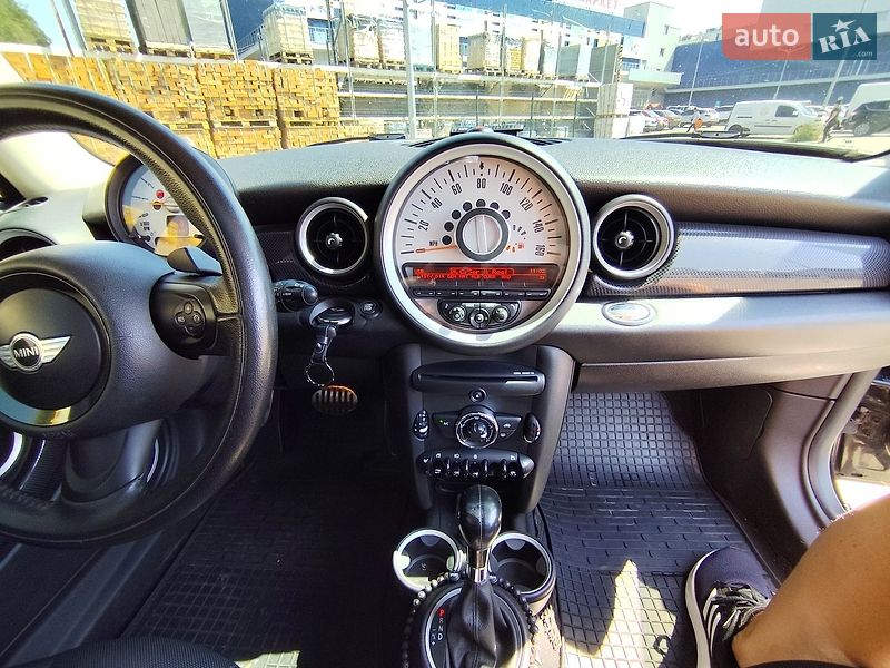 Хэтчбек MINI Cooper 2013 в Днепре