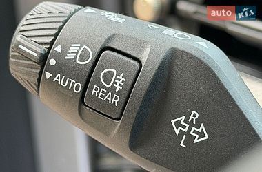 Хэтчбек MINI Cooper 2024 в Львове