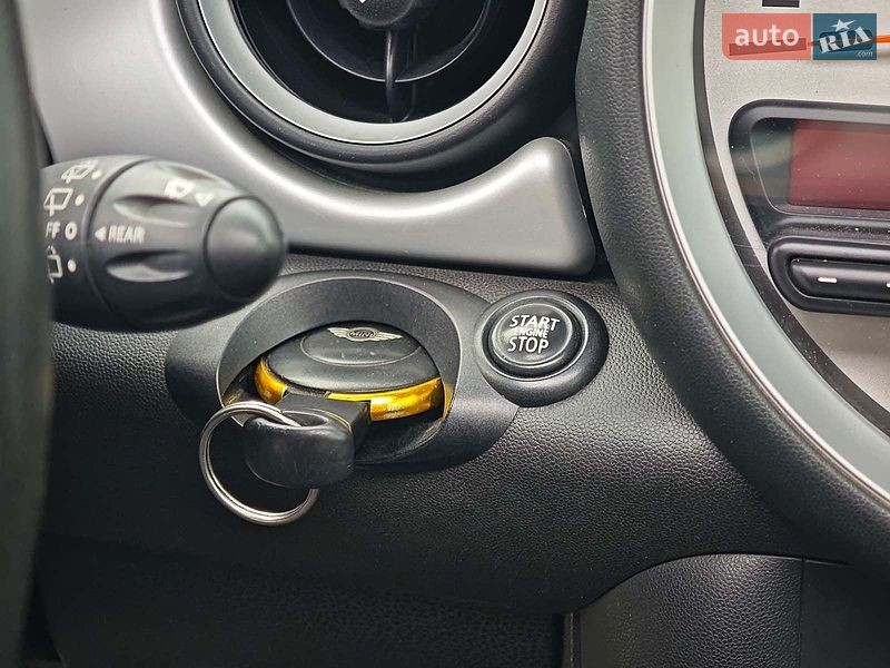 Хэтчбек MINI Cooper 2013 в Харькове
