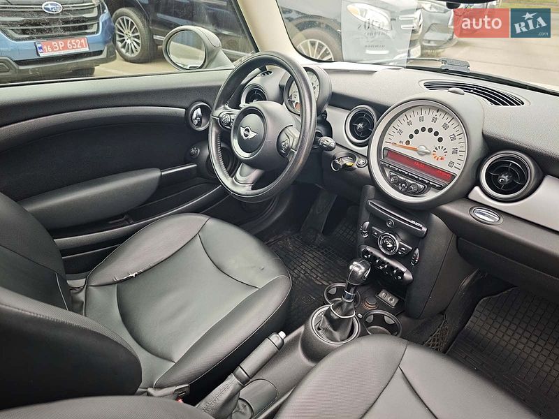 Хэтчбек MINI Cooper 2013 в Харькове