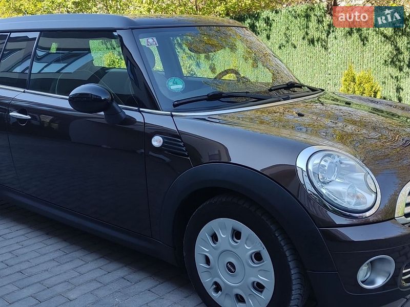 Хэтчбек MINI Cooper 2008 в Черновцах