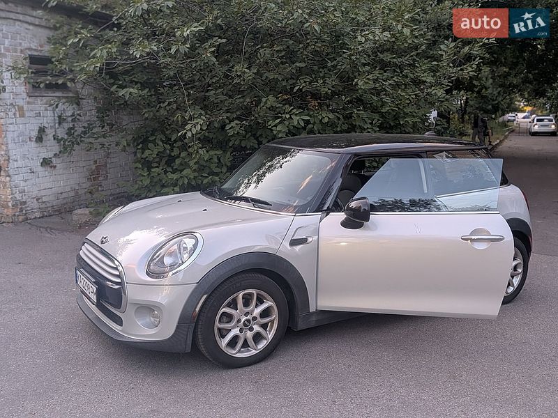 Хетчбек MINI Cooper 2014 в Києві