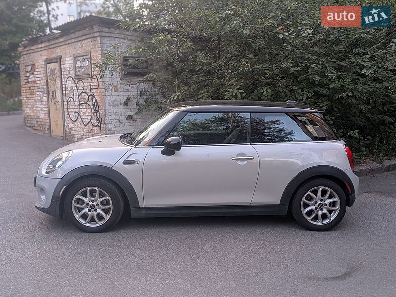 Хетчбек MINI Cooper 2014 в Києві
