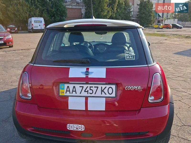 Хетчбек MINI Cooper 2006 в Києві