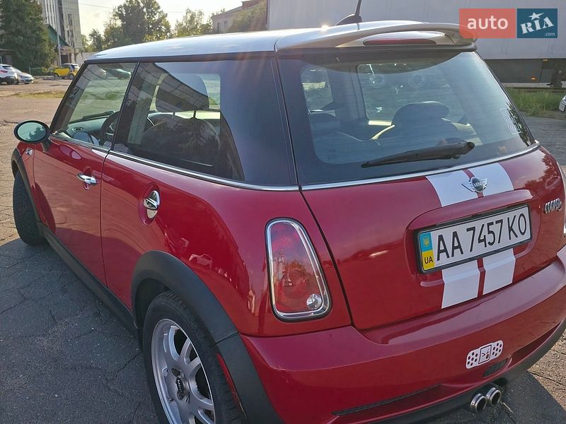 Хетчбек MINI Cooper 2006 в Києві