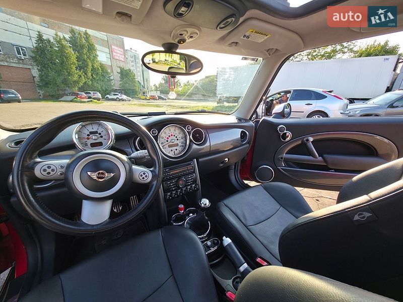 Хетчбек MINI Cooper 2006 в Києві