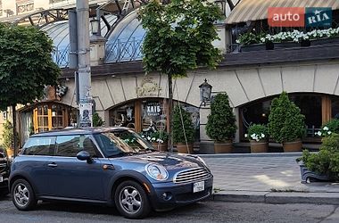 MINI Cooper  2010