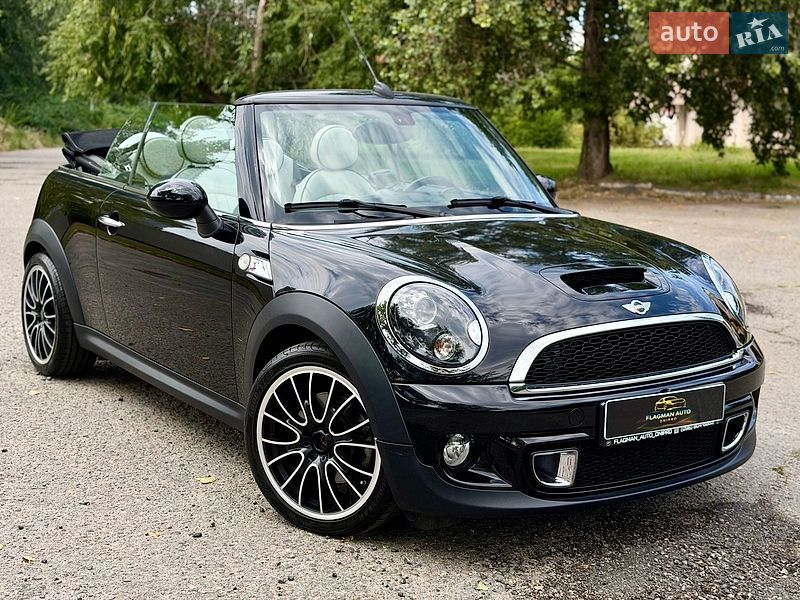 MINI Cooper 2012
