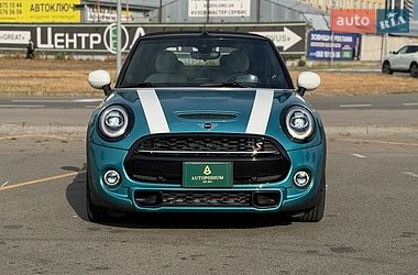 Хэтчбек MINI Cooper 2020 в Киеве