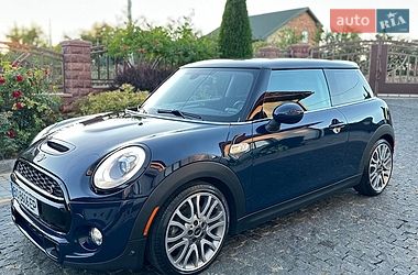 Хэтчбек MINI Cooper 2016 в Тернополе