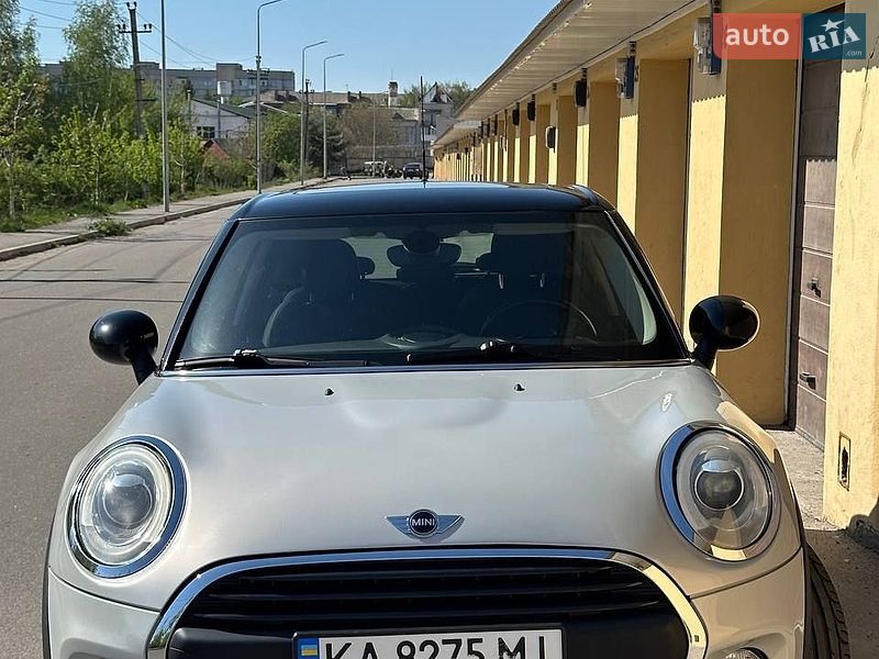 Хетчбек MINI Cooper 2016 в Вінниці