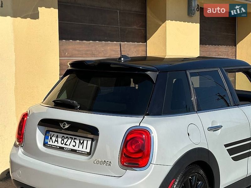 Хетчбек MINI Cooper 2016 в Вінниці