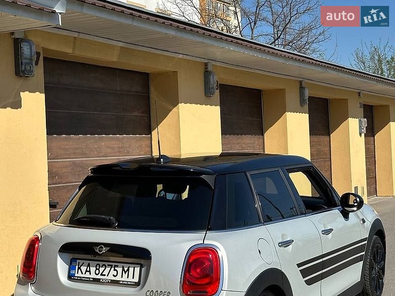 Хетчбек MINI Cooper 2016 в Вінниці