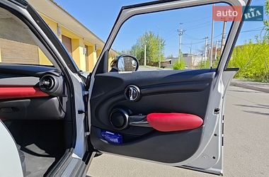Хетчбек MINI Cooper 2016 в Вінниці