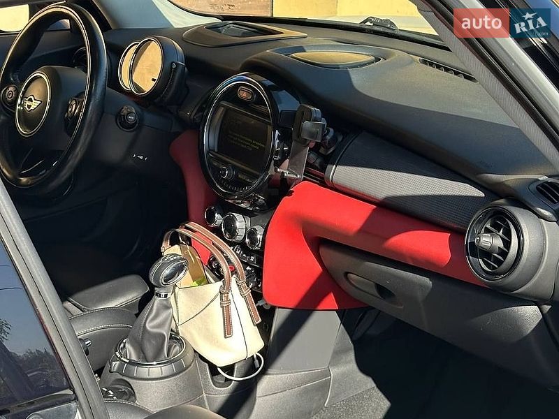 Хетчбек MINI Cooper 2016 в Вінниці