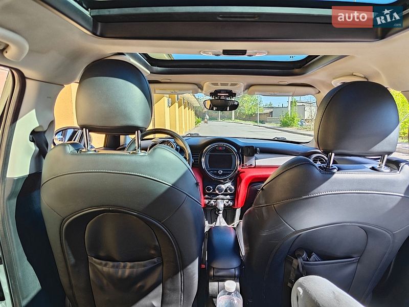 Хетчбек MINI Cooper 2016 в Вінниці