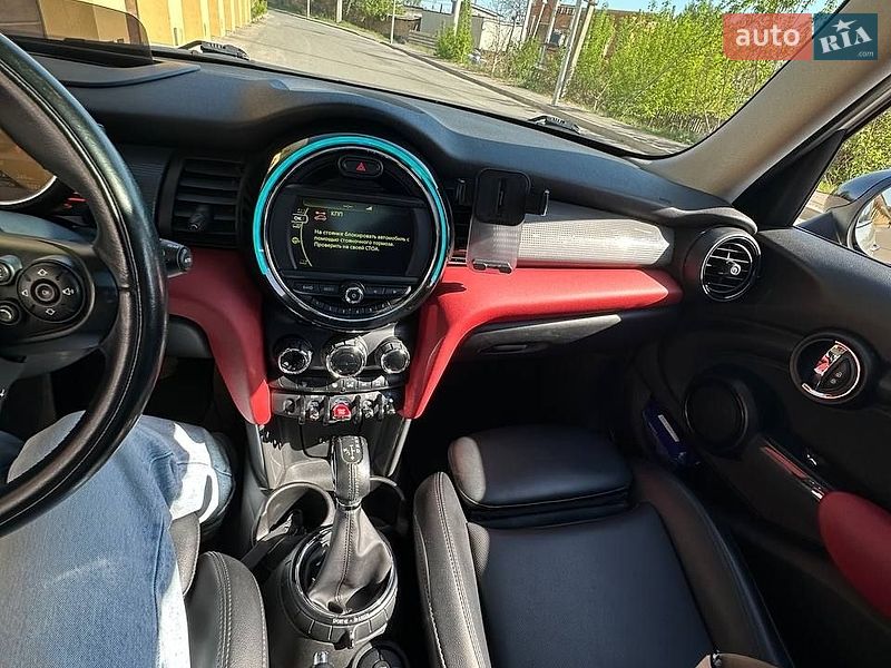 Хетчбек MINI Cooper 2016 в Вінниці