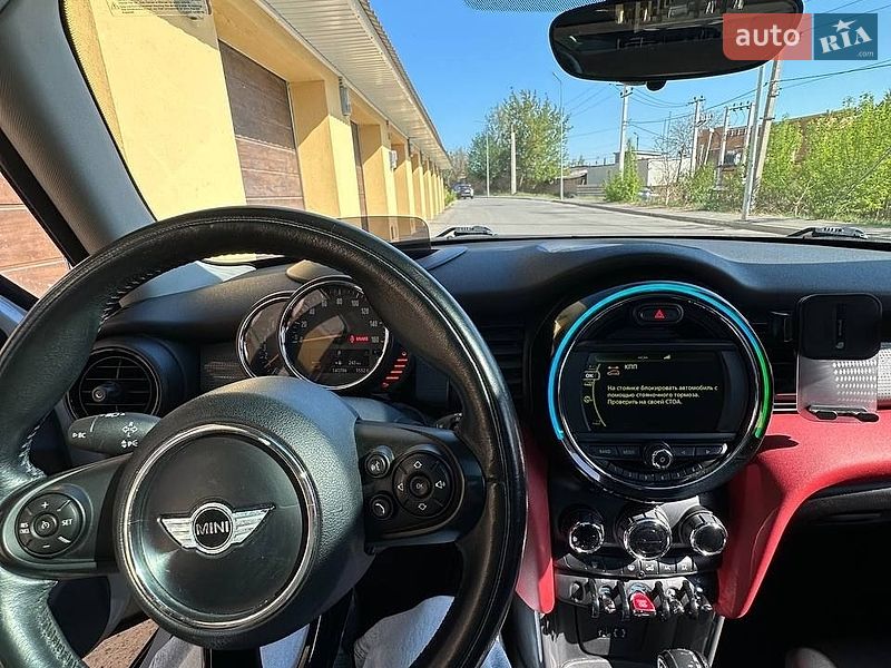 Хетчбек MINI Cooper 2016 в Вінниці