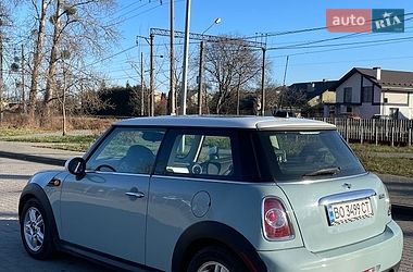 Хэтчбек MINI Cooper 2013 в Львове