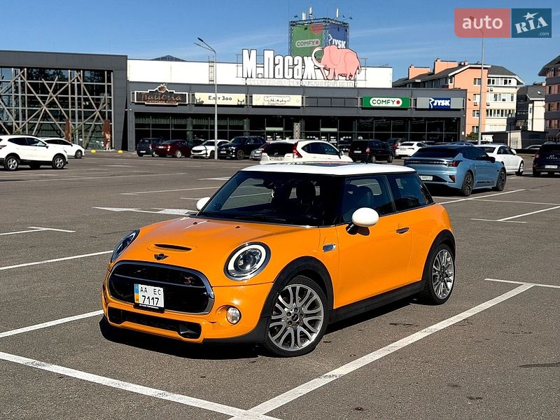 Хэтчбек MINI Cooper 2015 в Киеве