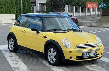 MINI Cooper 2005