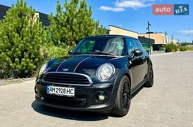 MINI Cooper 2012